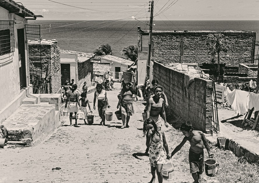 Moradores da favela Mãe Luiza, no Rio Grande do Norte, em 1997