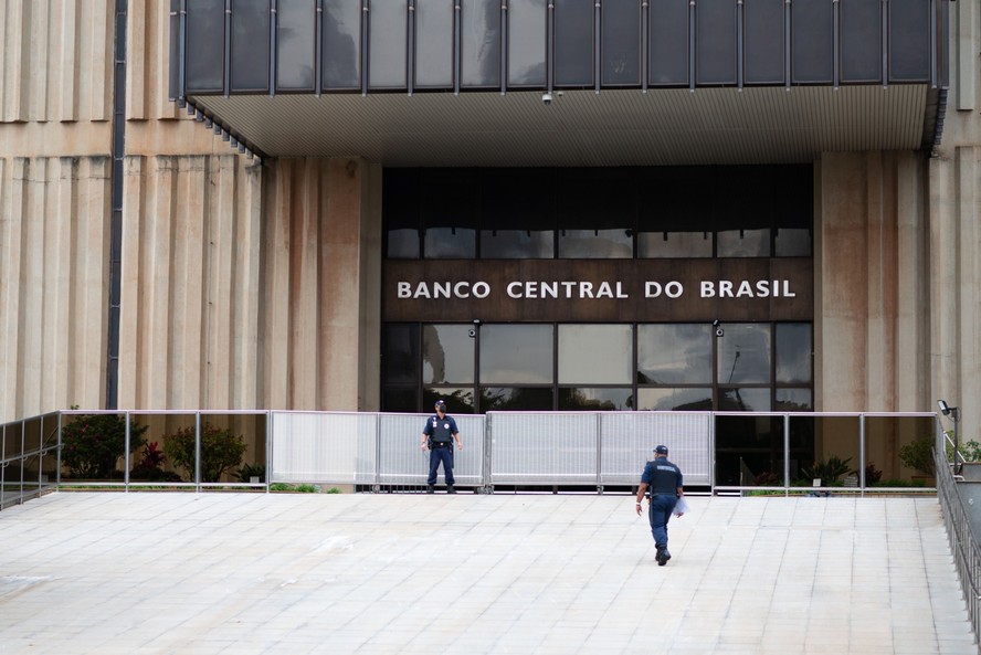 Banco Central do Brasil: divisão da diretoria sobre corte da Selic  dá sinais confusos para o futuro