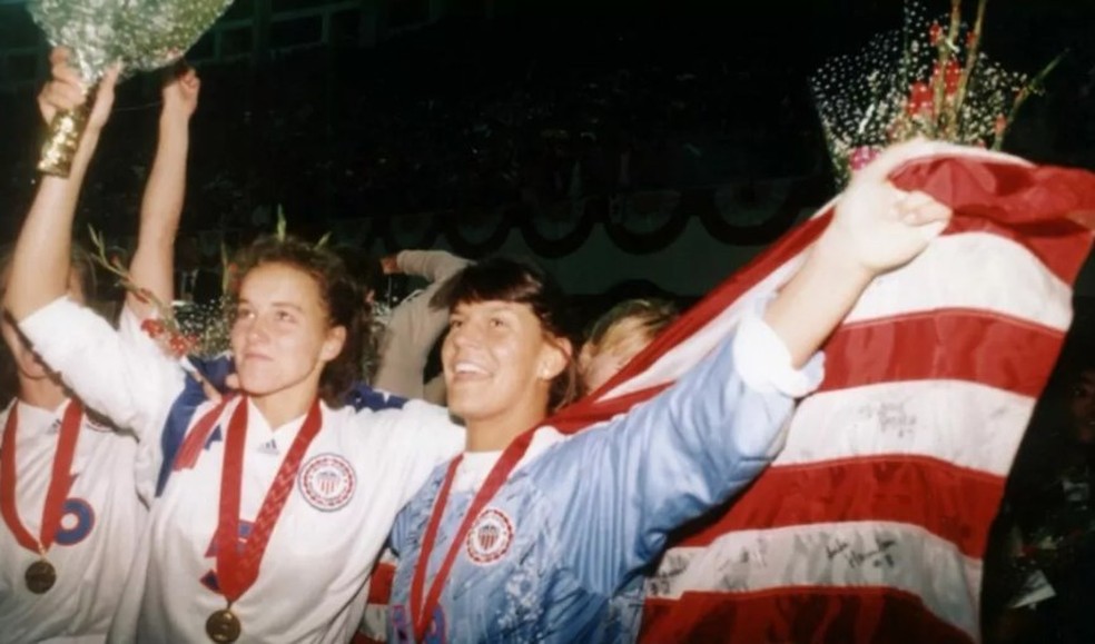 Seleção americana em 1991, primeira campeã da história de uma Copa do Mundo Feminina — Foto: U.S. Soccer wnt 