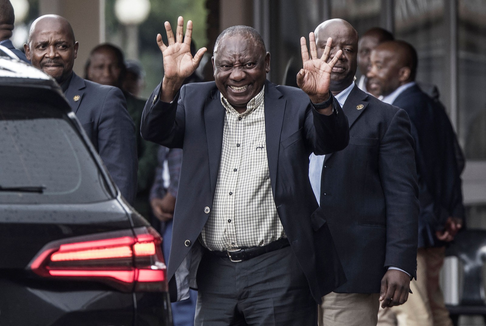 Presidente sul-africano Cyril Ramaphosa envolvido em esquema de corrupção traça os próximos passos e garante que não vai renunciar — Foto: MARCO LONGARI/AFP