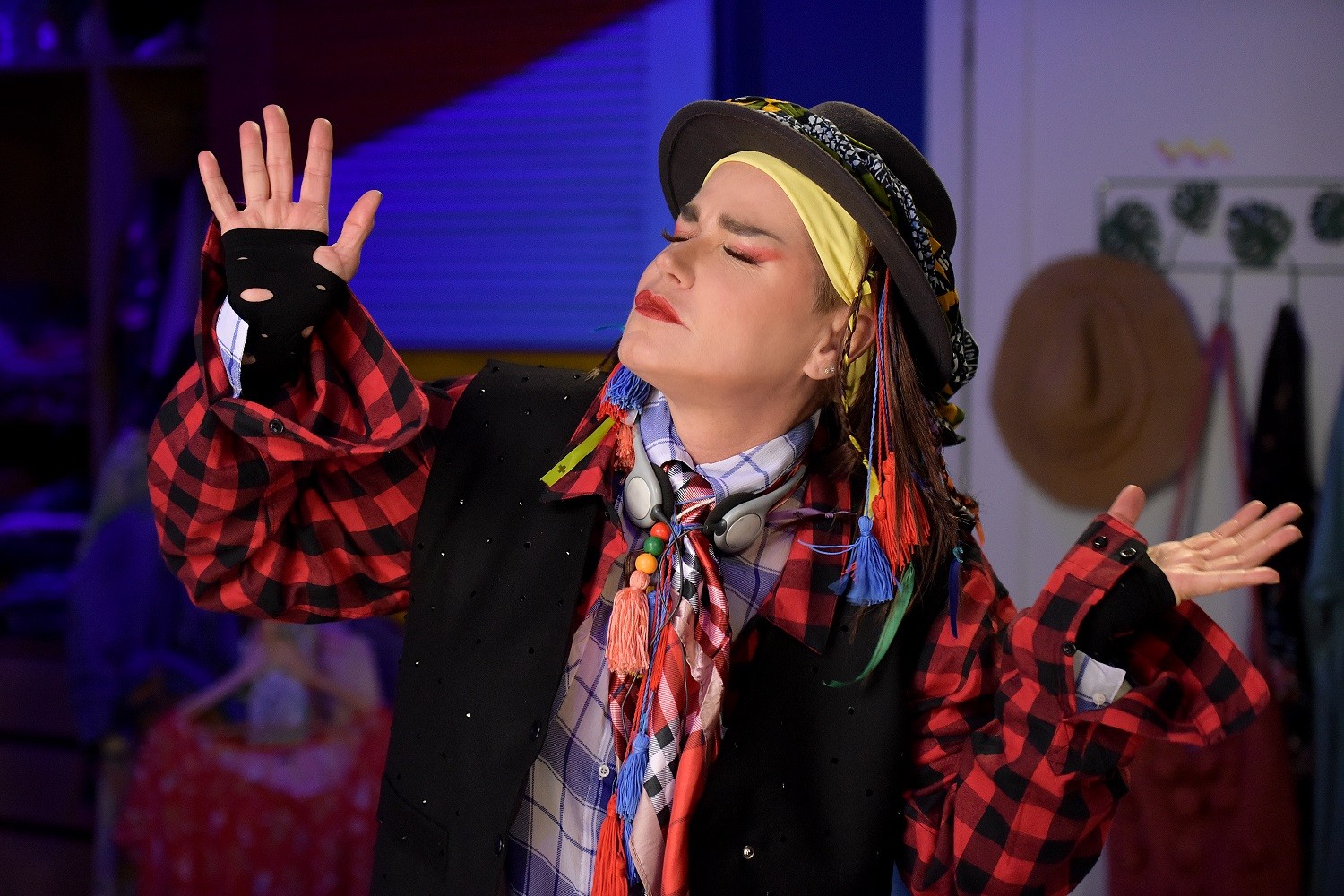 Xuxa se veste como Boy George em 'Uma fada veio me visitar' — Foto: Blad Meneghel