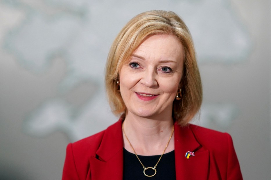 Partido Conservador britânico anunciou nesta segunda-feira que a chanceler Liz Truss será sua nova líder e, consequentemente, sucessora de Boris Johnson no comando do Reino Unido — Foto: Ian Forsyth / POOL / AFP