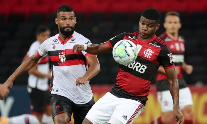 Outra cira da base do Flamengo, o atacante Lincoln foi negociado com o Vissel Kobe, do Japão, no início deste ano