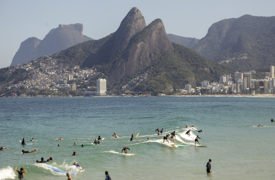 Praia de Ipanema neste sábado (3)