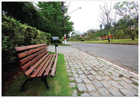 Deolane mora no condomínio Tamboré 1, localizado em Barueri, próximo de São Paulo — Foto: Reprodução