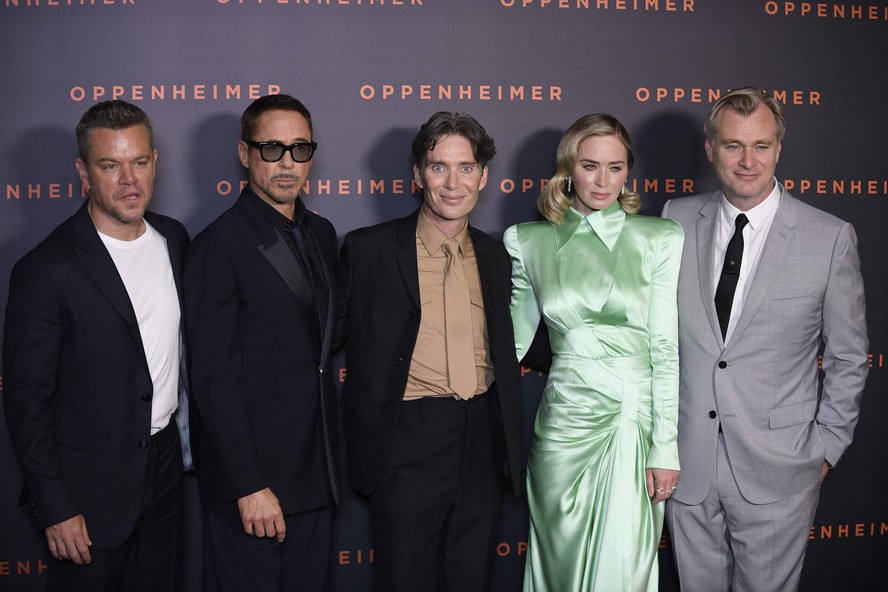 Matt Damon, Robert Downey Jr., Cillian Murphy, Emily Blunt e Christopher Nolan em première de 'Oppenheimer', em Paris