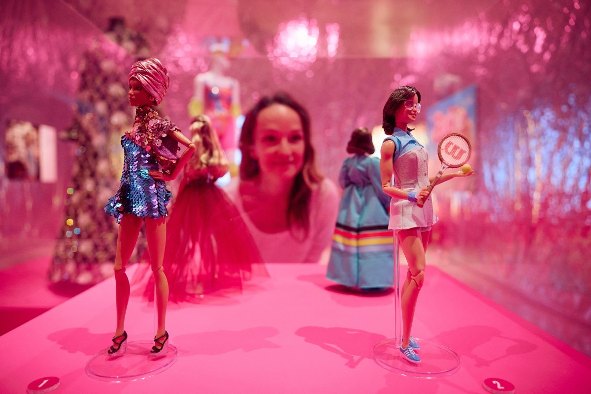 Barbies — Foto: Benjamin Cremel / AFP