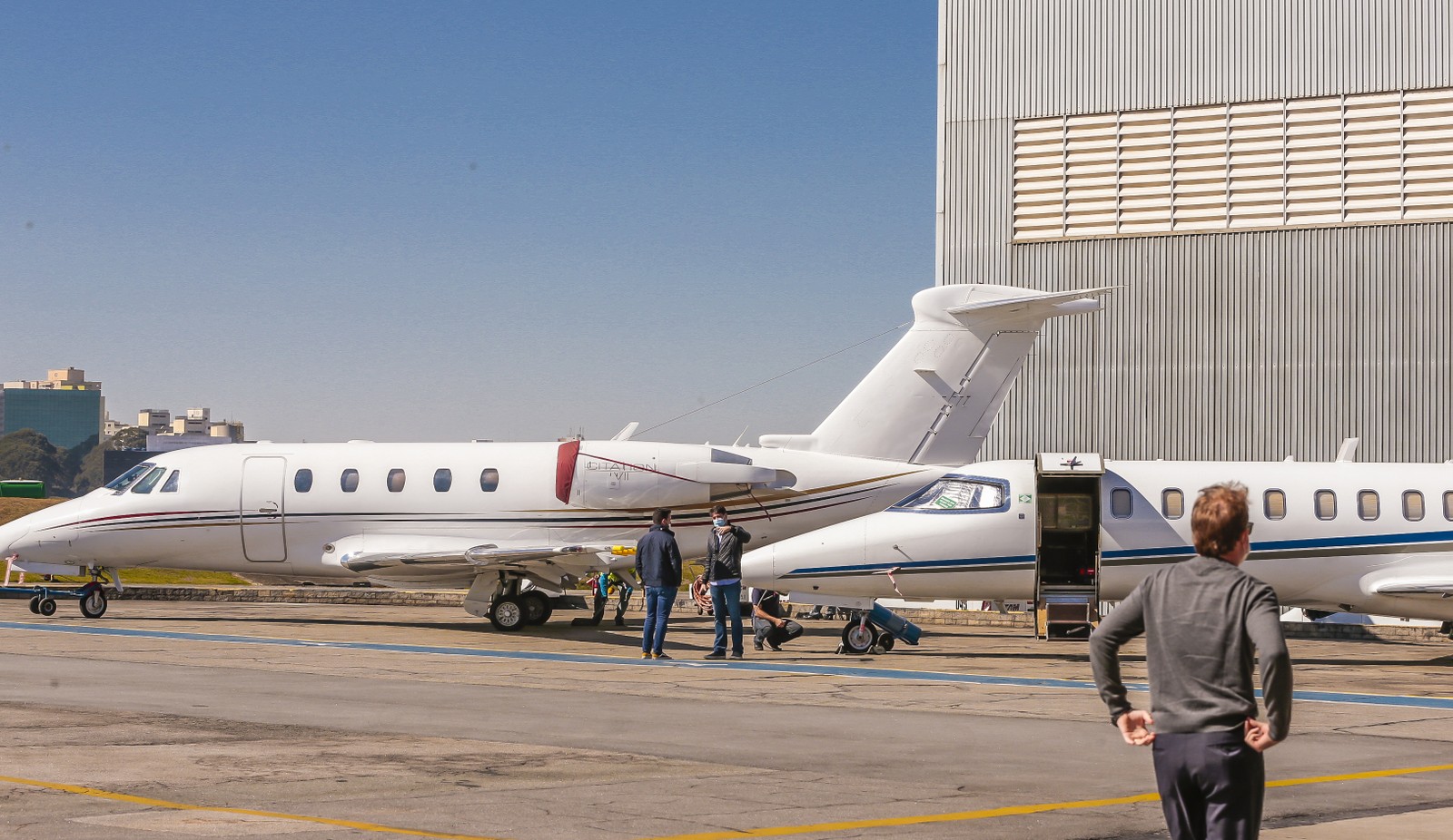 Aviação executiva cresce no país, mas ainda é para poucos. O número de voos da aviação de negócios no país voltou aos patamares pré-pandemia e segue um ritmo acelerado, de acordo com estatísticas da Associação Brasileira de Aviação Geral (Abag)Agência O Globo