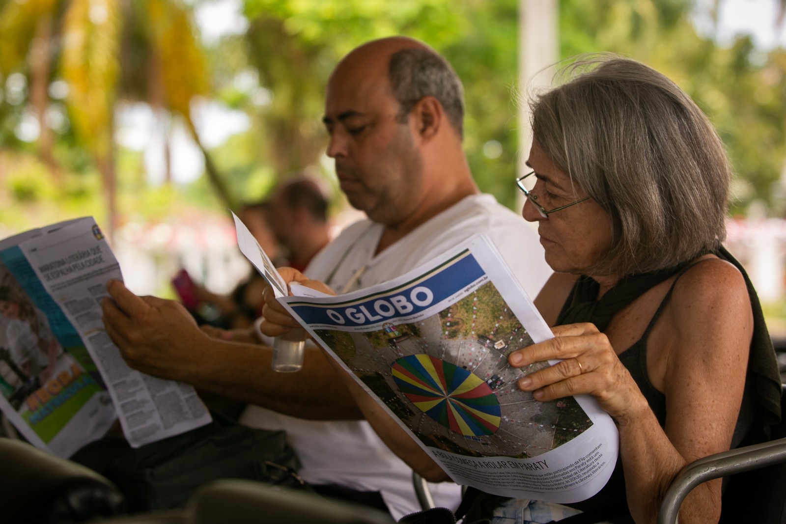 Tabloide do GLOBO circula na feira literária desde 2008 — Foto: Rebecca Alves / Agência O Globo