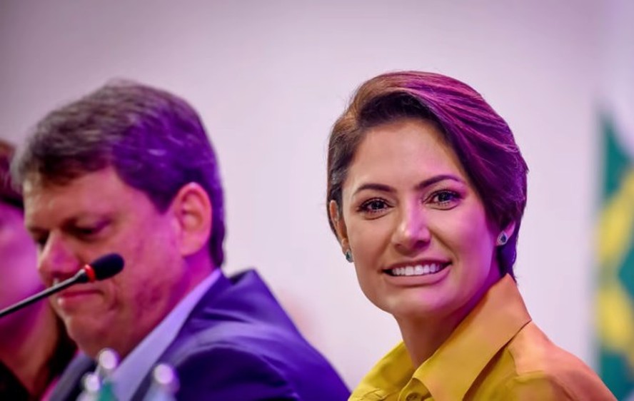 Michelle Bolsonaro e Tarcísio de Freitas: pesquisas