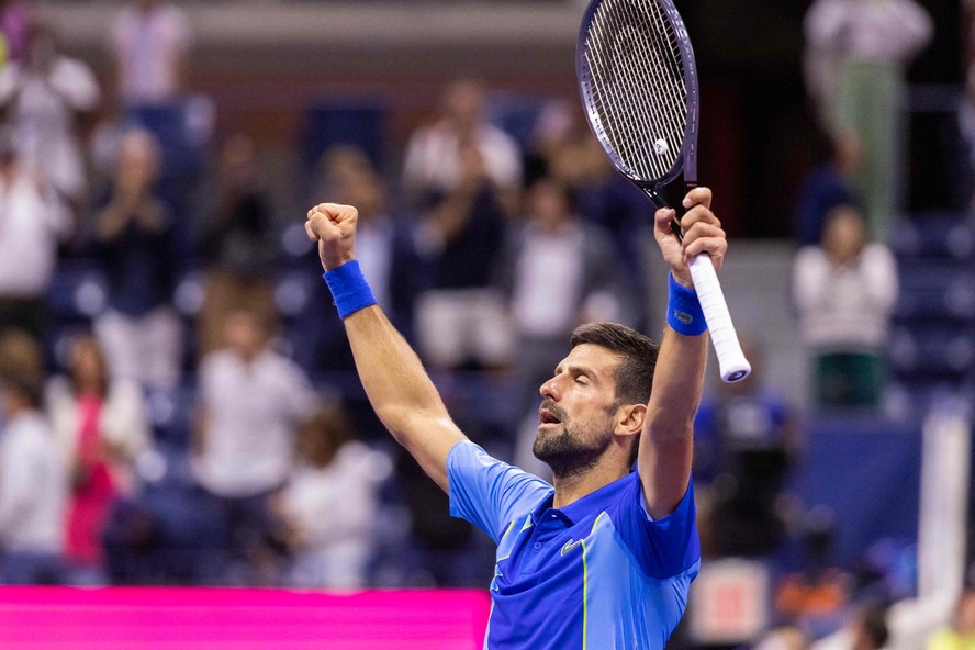 Novak Djokovic vence partida no US Open