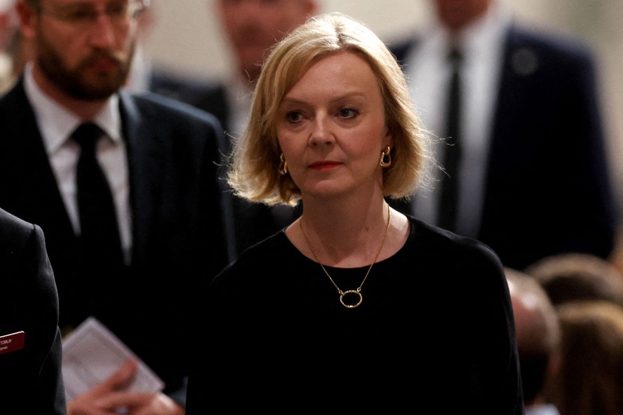 Liz Truss prestou homenagem à rainha Elizabeth II nesta sexta-feira