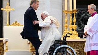 Para se canonizado, mais um milagre em nome do papa João Paulo I precisaria ser 'comprovado', segundo os critérios da Igreja — Foto: AFP