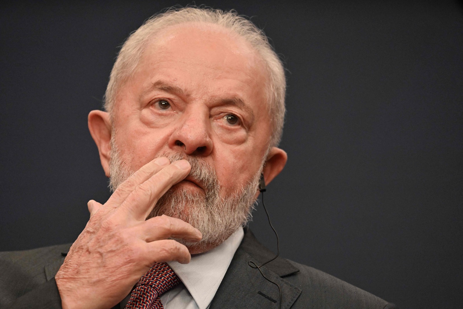 Lula encontra com o presidente Joe Biden nos Estados Unidos — Foto: Jim WATSON / AFP