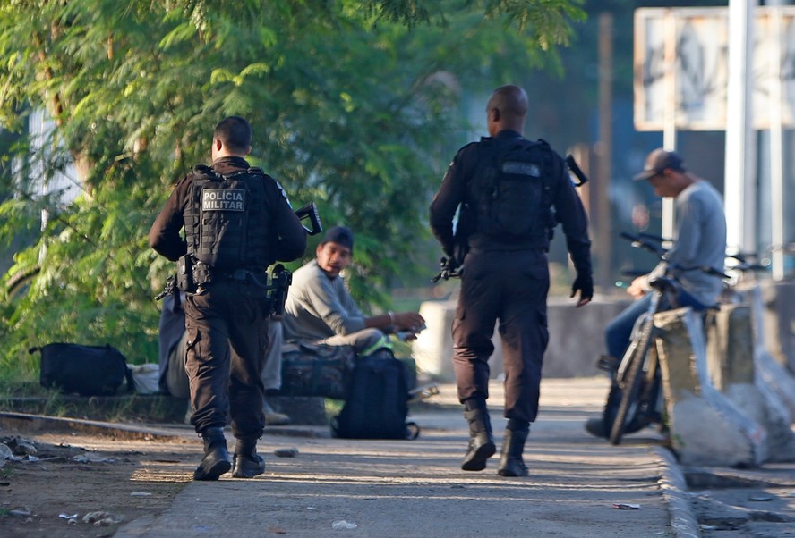 Policiais militares no Complexo da Maré