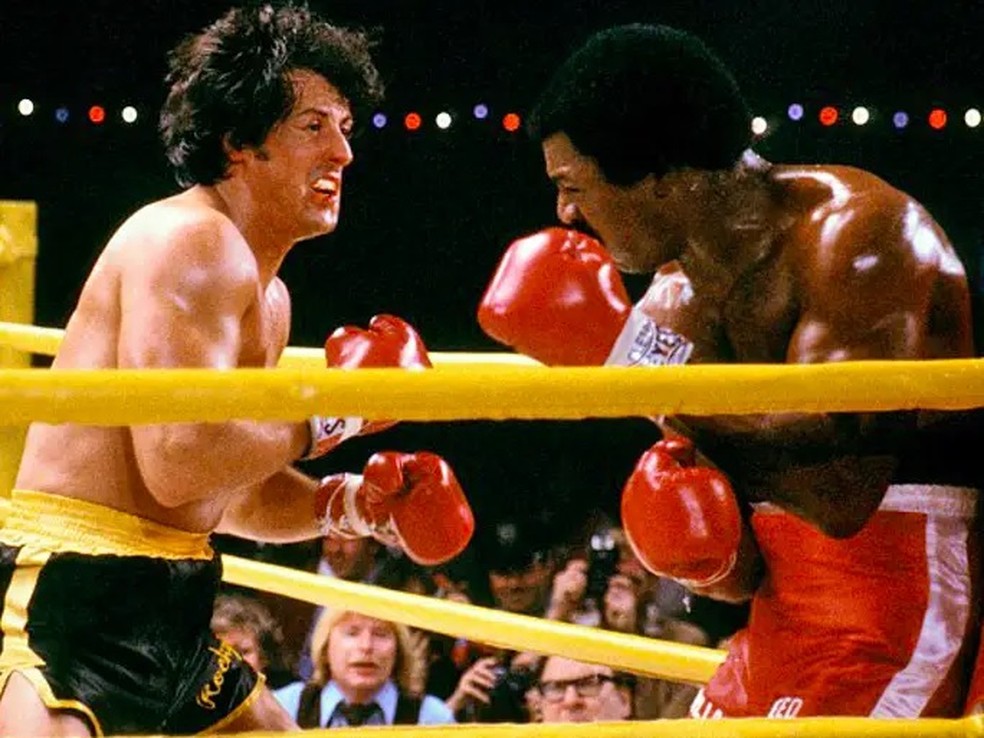 Rocky (Stallone) e Apollo (Carl Weathers) em "Rocky" (1976) — Foto: Reprodução