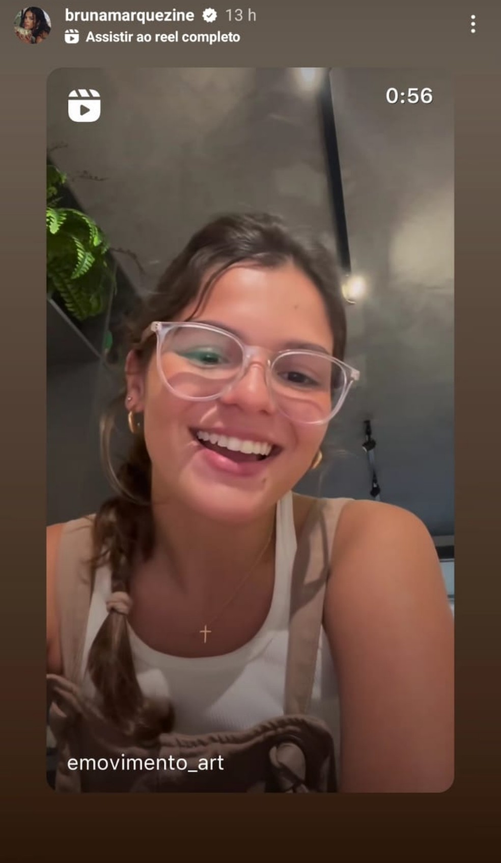 Luana Maia, irmã de Bruna Marquezine, falando sobre o projeto 'Em Movimento' — Foto: Reprodução Instagram