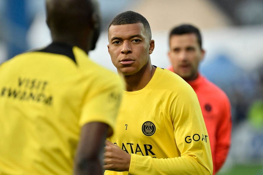 Mbappé está em rota de colisão com o PSG