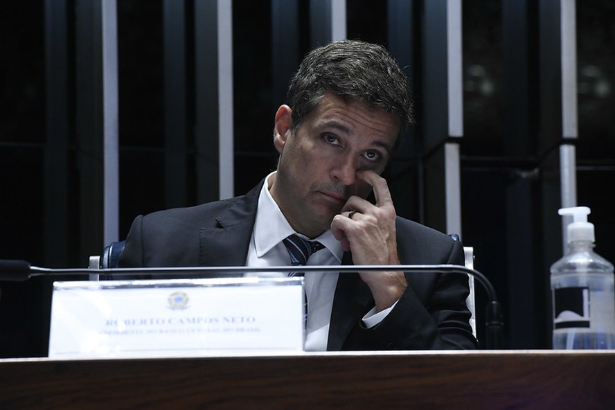 Plenário do Senado Federal durante sessão de debates temáticos destinada a debater o tema 'Juros, Inflação e Crescimento'.