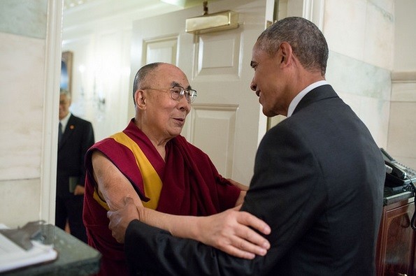 Presidente dos EUA, Barack Obama recebe Dalai Lama na Casa Branca — Foto: Pete Souza