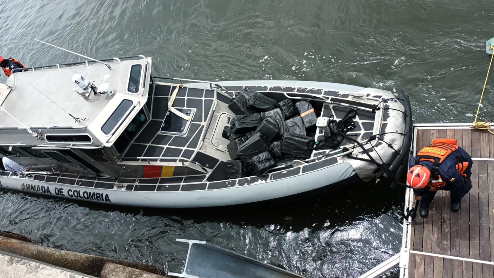 Colômbia anuncia apreensão recorde de cocaína em operação internacional — Foto: Colombia's Navy / AFP