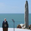 Joe Biden faz discurso em Pointe du Hoc, na Normandia - Saul Loeb/AFP