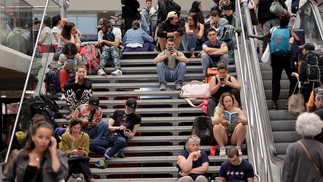 Rede ferroviária de alta velocidade da França é atingida por atos maliciosos que interromperam o sistema de transporte horas antes da cerimônia de abertura dos Jogos Olímpicos de Paris 2024 — Foto: Thibaud MORITZ/AFP