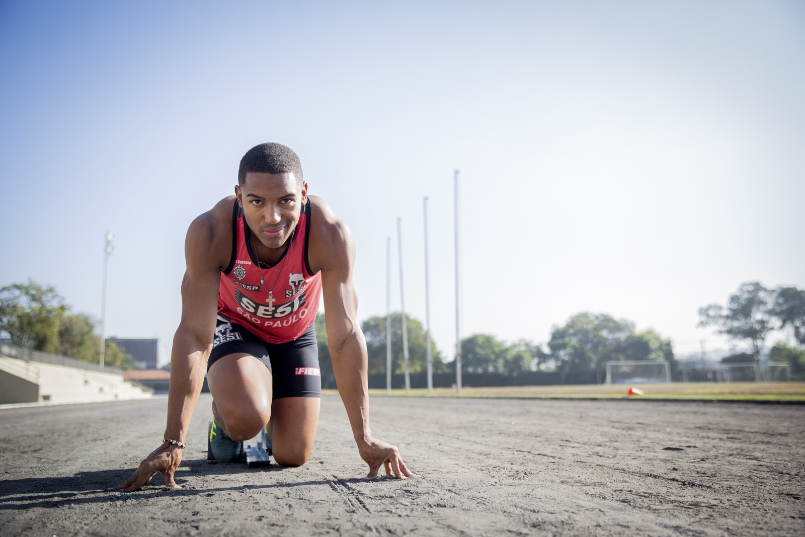 O velocista Erik Cardoso em pista de treino no Sesi Santo André, em São Paulo — Foto: Anna Carolina Negri