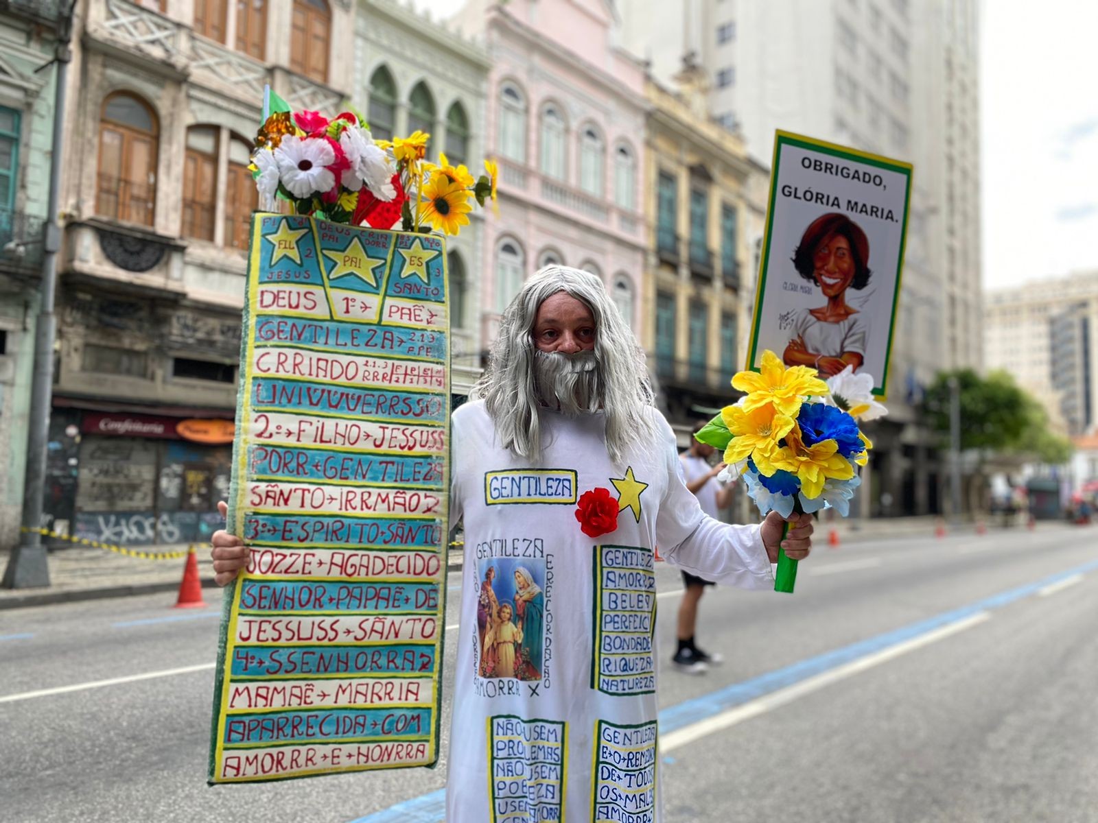 Rogério Borges, homenagem ao Gentileza e a Glória Maria — Foto: Marcia Foletto/Agência O Globo