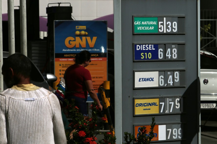 Levantamento da ANP mostra pouca diferença no preço dos combustíveis