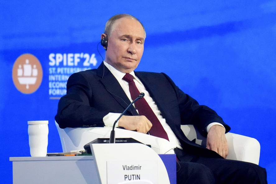 Presidente da Rússia, Vladimir Putin, durante plenária do Fórum Econômico Internacional de São Petersburgo
