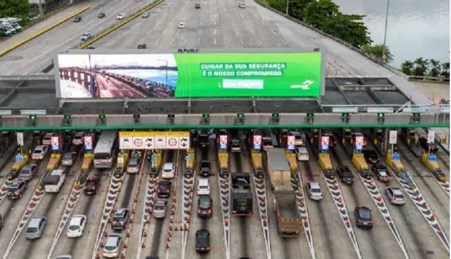 Concessionária da Ponte Rio-Niterói vai mudar forma de pagamento por cartão para agilizar fila