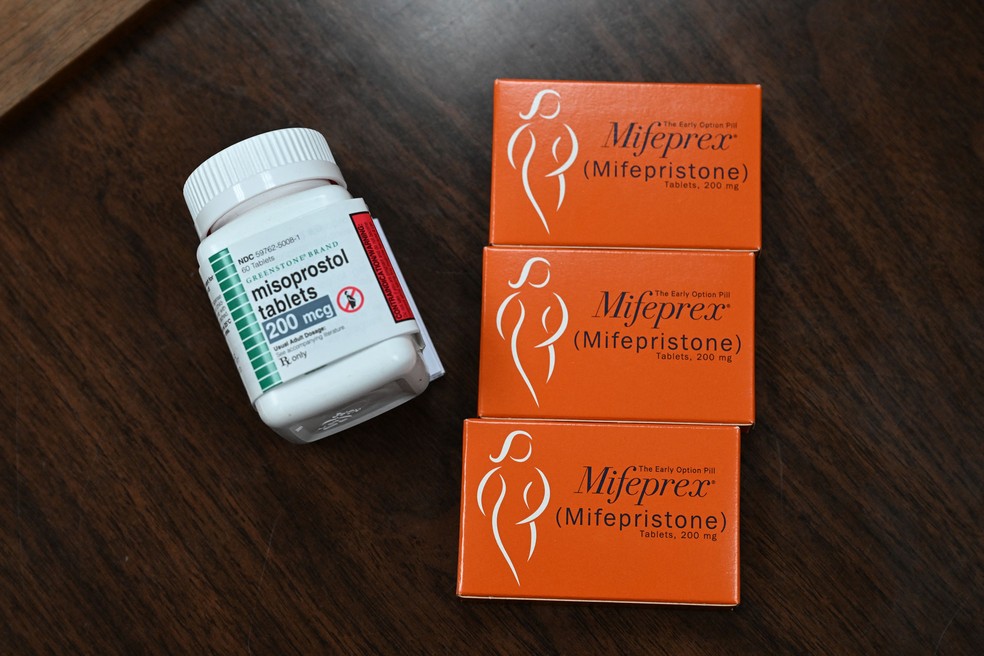 Ativistas mexicanas criaram operação para enviar pílulas abortivas para os EUA — Foto: Robyn Beck/AFP