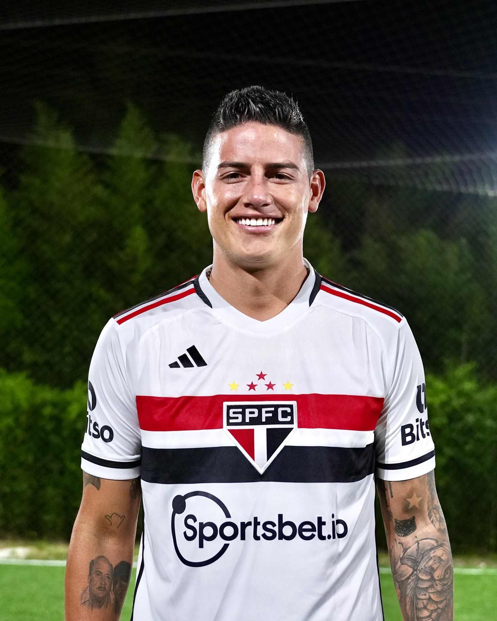 James Rodríguez é a contratação mais badalada da janela até o momento — Foto: Reprodução/São Paulo