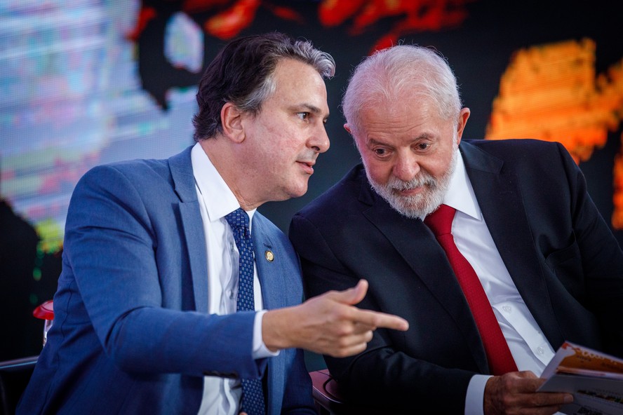 Presidente da República, Luiz Inácio Lula da Silva  e Ministro da Educação Camilo Santana