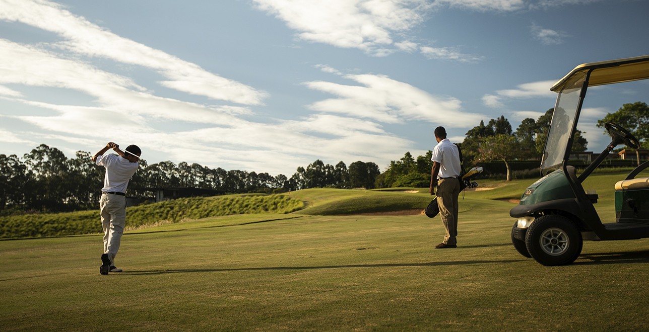 Hotel conta com campo de golfe para os hóspedes — Foto: Reprodução