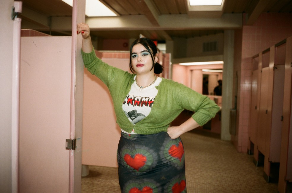 Barbie Ferreira como Kat em Euphoria — Foto: Divulgação 