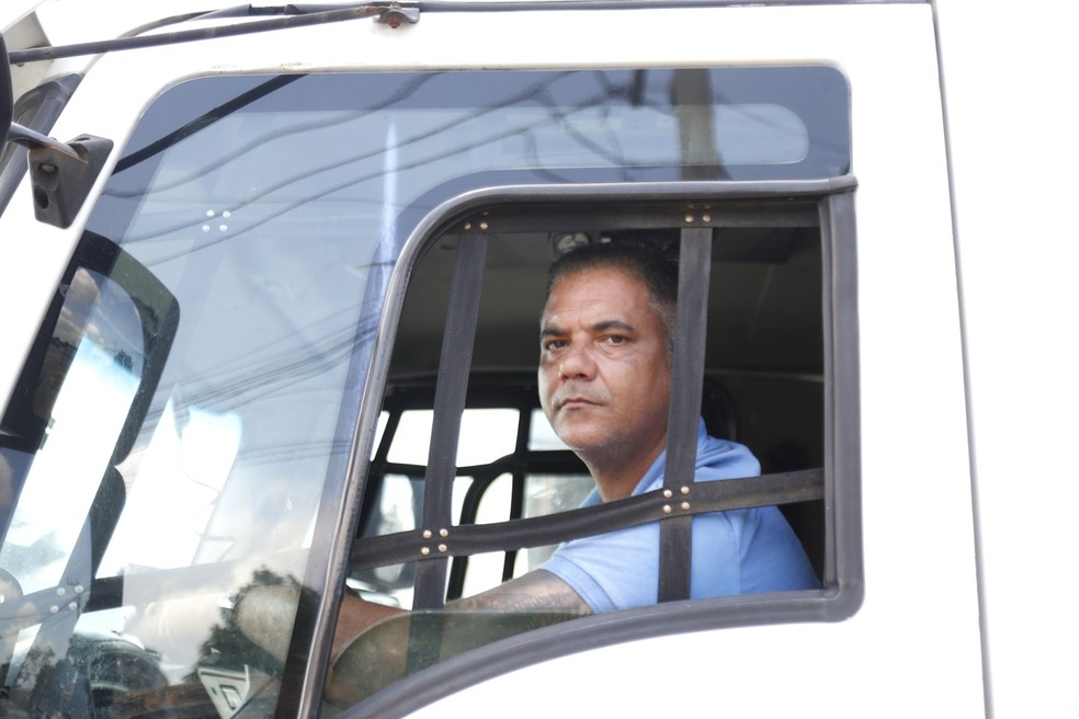 O caminhoneiro Luis Carlos da Silva: 'a gente vive num campo minado' — Foto: Fabio Rossi