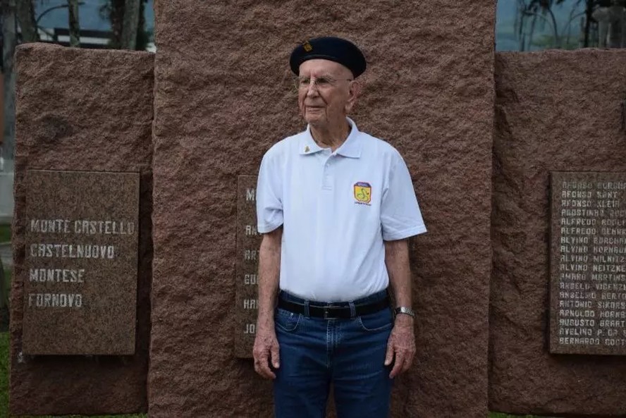 Walter Carlos Hertel fez parte da Força Expedicionária Brasileira que participou da Segunda Guerra Mundial