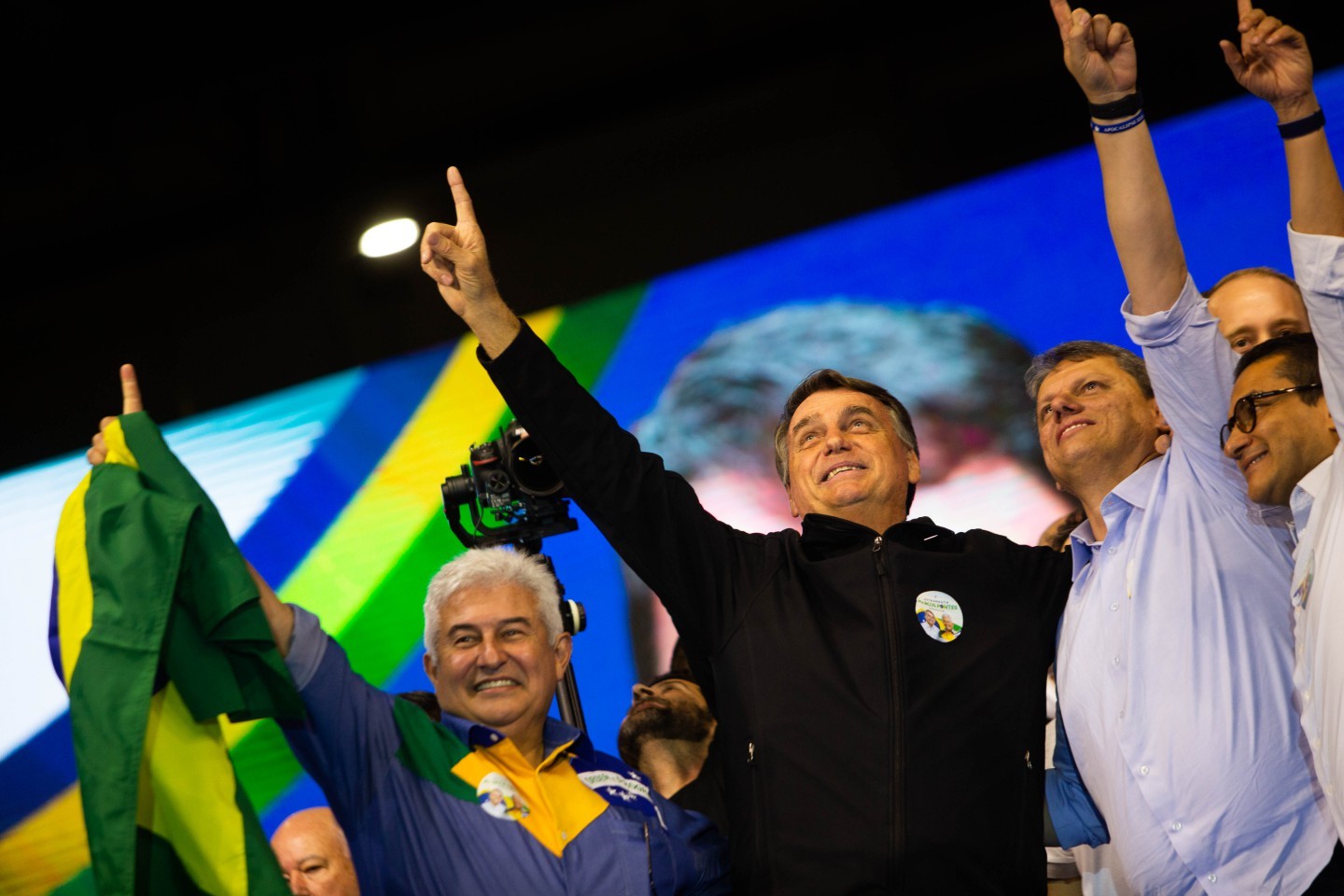 Ex-ministro Marcos Pontes, Bolsonaro e Tarcísio de Freitas na convenção do Republicanos, em SP — Foto: Maria Isabel Oliveira — Foto: Maria Isabel Oliveira