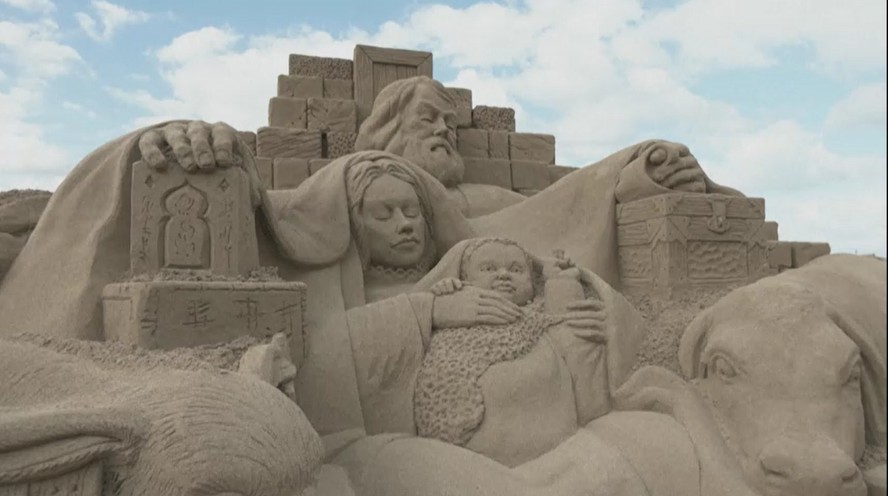 Esculturas de areia nas Ilhas Canárias trazem milhares de turistas por ano