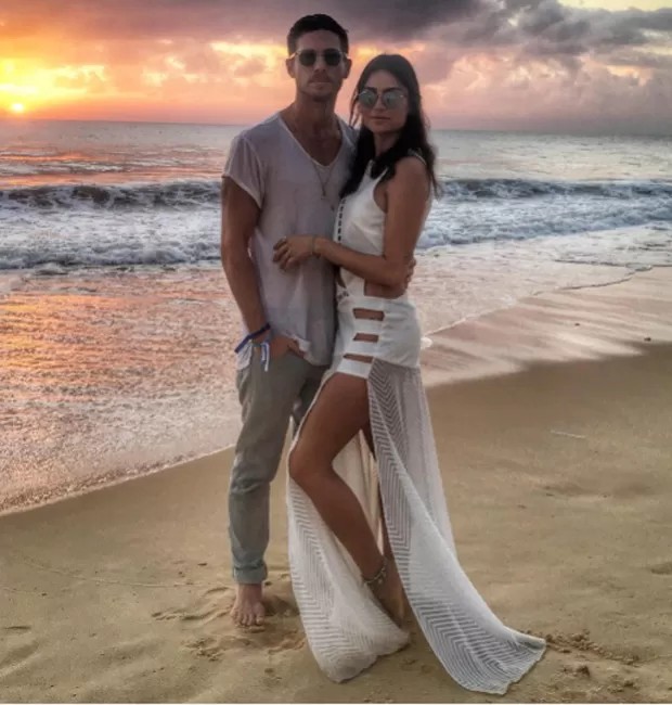 Thaila Ayala assumiu namoro com o ator e modelo francês Adam Senn em março de 2016. Hoje, ela é casada com Renato Goés — Foto: Reprodução: Instagram