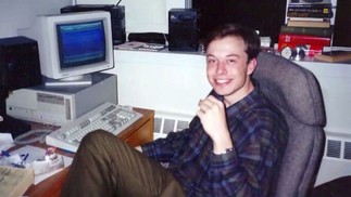 O primeiro negócio de Musk foi a Zip2, empresa de software web que fundou com seu irmão Kimbal e com o sócio Greg Kouri. Companhia foi vendida em 1999 por US$ 305 milhões para a Compaq Computer. Arquivo