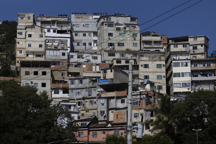 A expansão da Ladeira dos Tabajaras para Botafogo: puxadinhos recentes mostram o crescimento vertical em áreas onde não há mais terrenos para construir