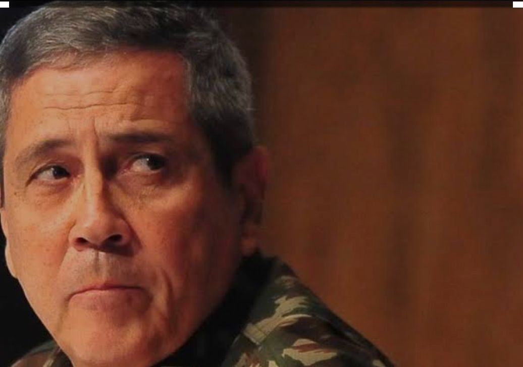 Braga Netto, ex-ministro da Defesa e candidato a vice de Bolsonaro em 2022, é alvo de busca e apreensão e medidas cautelares  — Foto: Foto de arquivo