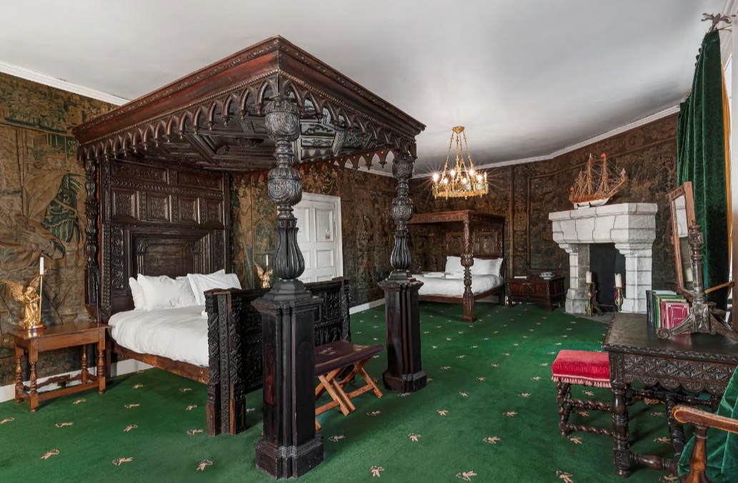Castelo no Reino Unido possui 22 quartos e 19 banheiros — Foto: Divulgação/United Kingdom Sotheby's International Realty