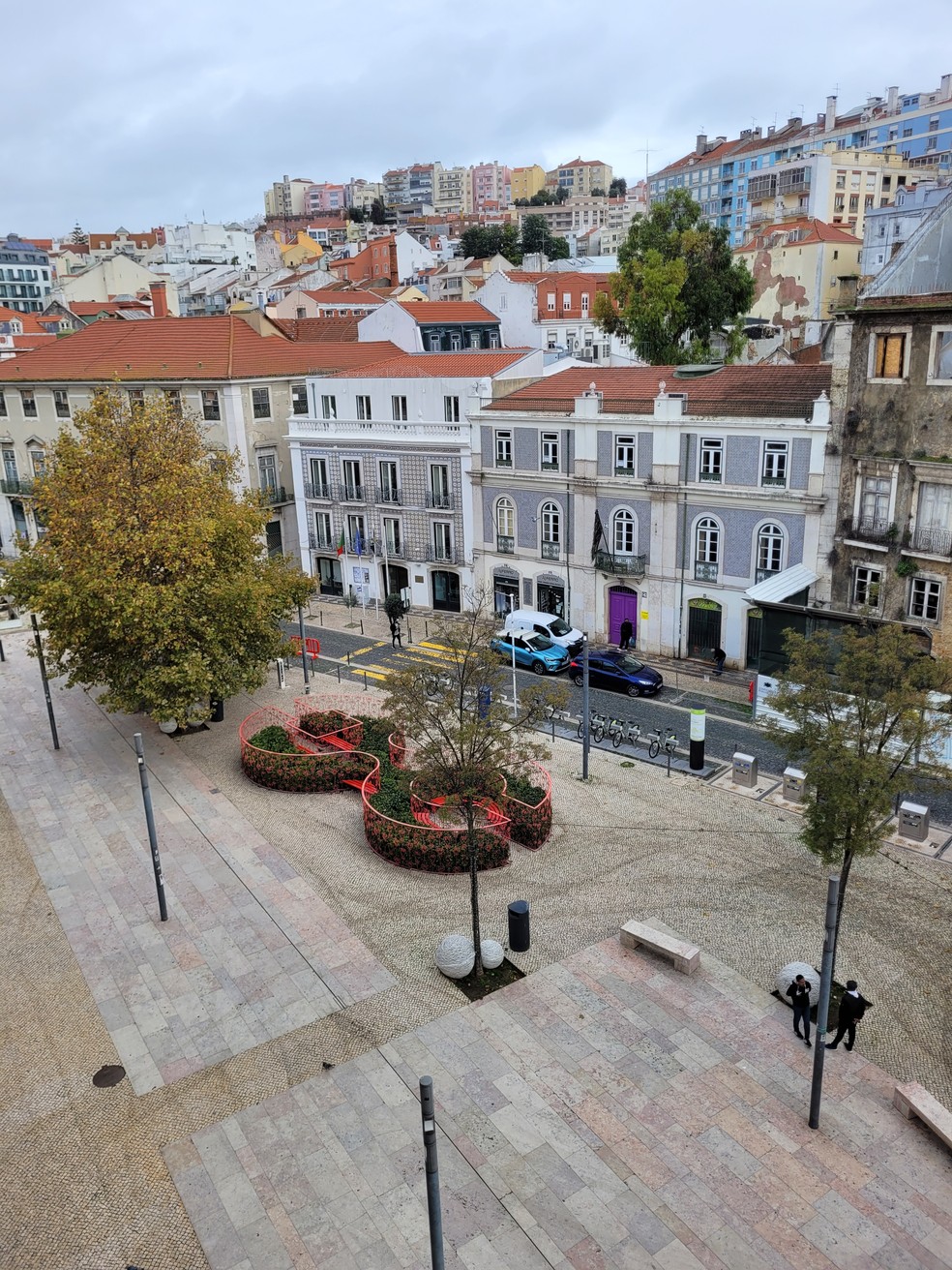O Largo do Intendente Pina Manique, símbolo da transformação pela qual a freguesia de Arroios, em Lisboa, tem passado — Foto: Eduardo Maia
