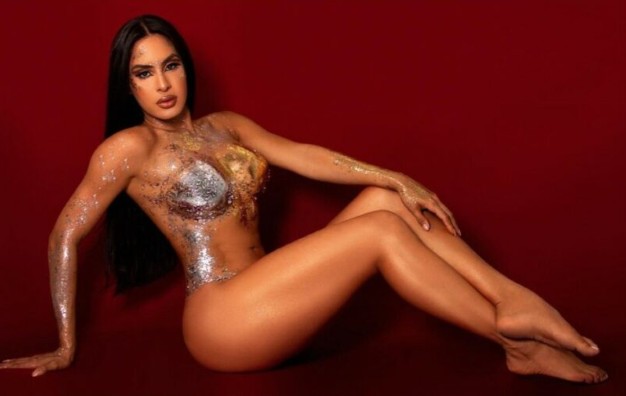 Isabelle Nogueira, do 'BBB 24', posa para ensaio sensual, com o corpo apenas coberto por tinta — Foto: Divulgação/Mauro Jorge