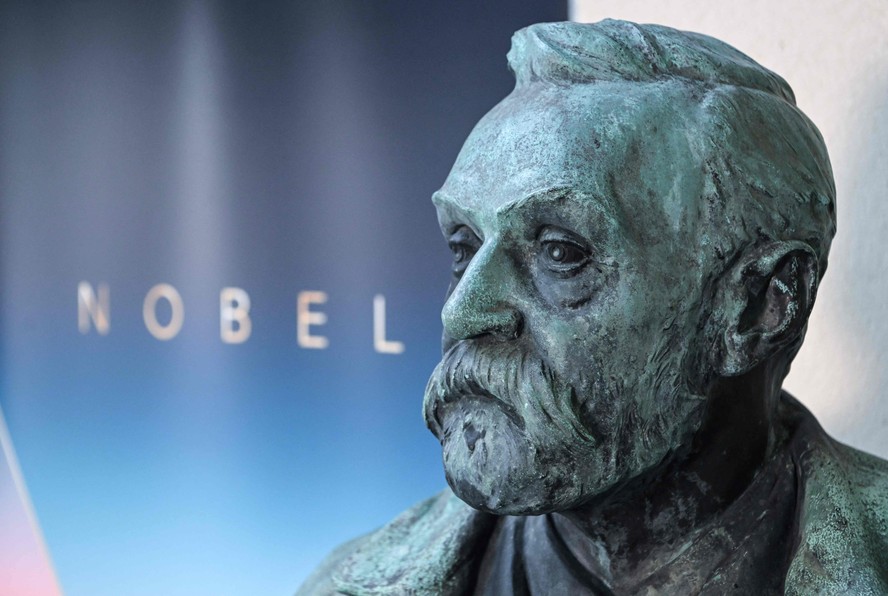 Estátua de Alfred Nobel