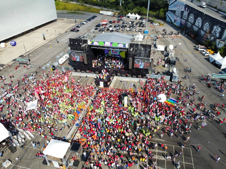 Evento do 1º de maio com Lula reuniu menos de 2 mil pessoas